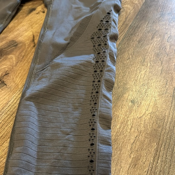 Gymshark XS Leggings - Picture 2 of 8